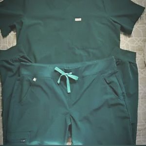 Figs FIONlite Limited Edition scrubs Carribean Blue size L